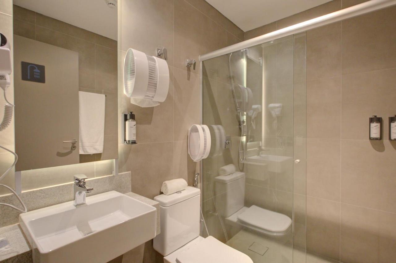 Fast Sleep Suites By Slaviero Hoteis - Hotel Dentro Do Aeroporto De Guarulhos - Terminal 2 - Desembarque Oeste 외부 사진